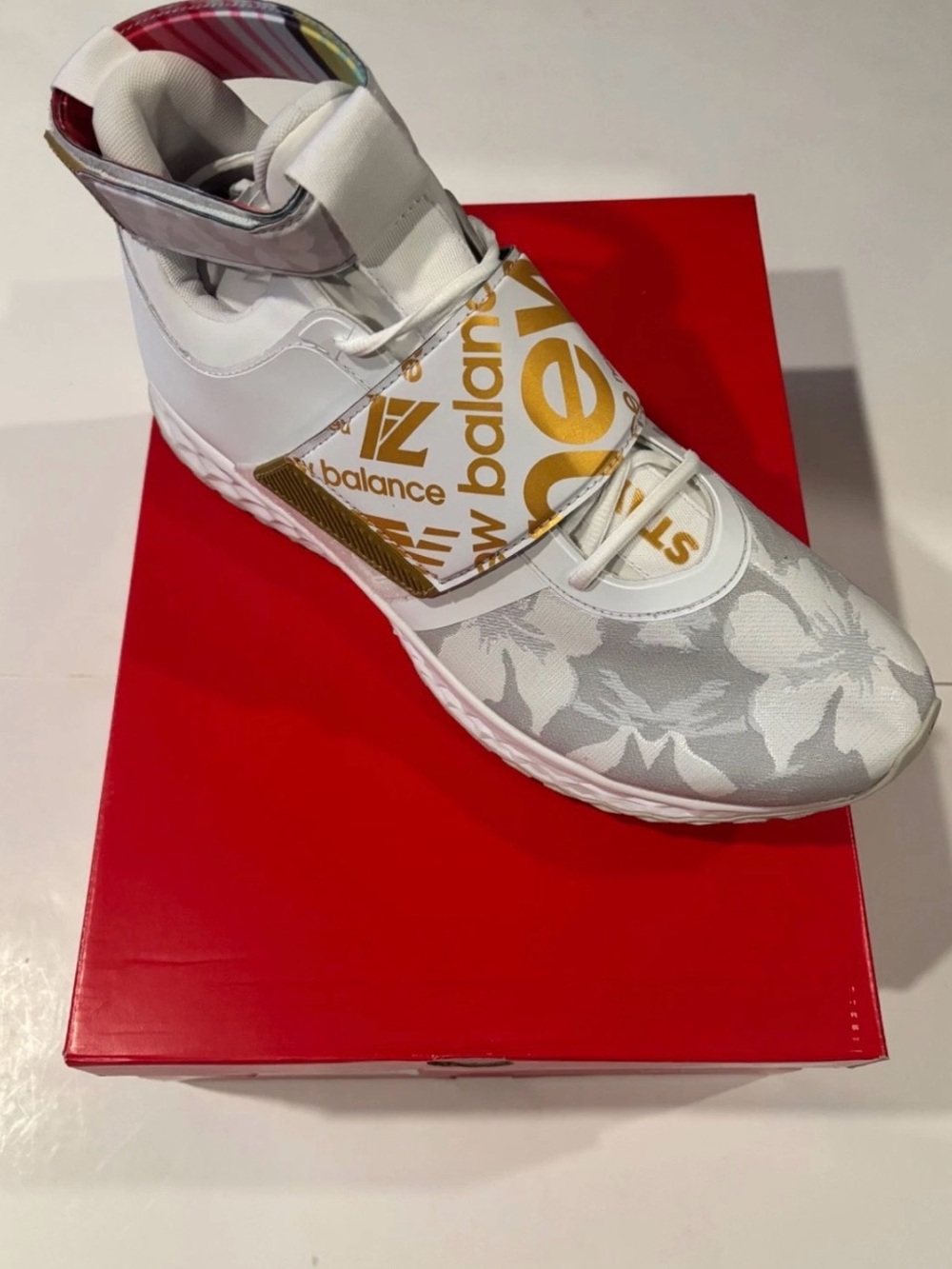 Men’s New Balance Lindor 1 TF/ White Gold Floral/ Baseball Turf Shoes TLINDWT